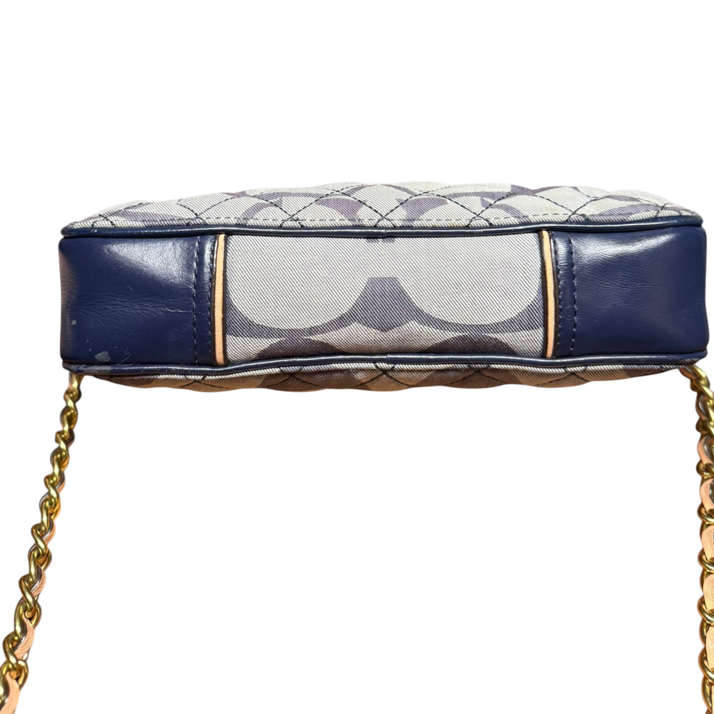 COACH Poppy Signature Denim Flight Bag Quilted Handbag Gold Chain Crossbody READ - Picture 5 of 10